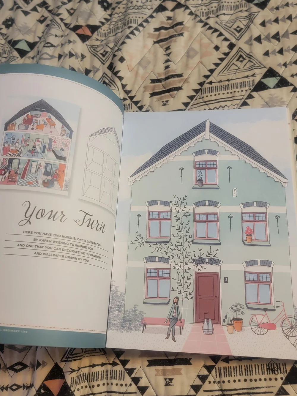 Book: 50 Ways to Draw Your Beautiful Ordinary Life - Cream Cover